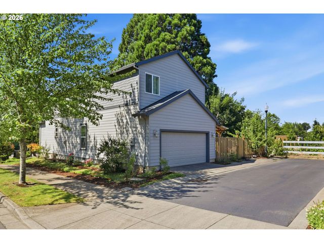 5899 Se DAVIS Rd, Hillsboro, OR 97123