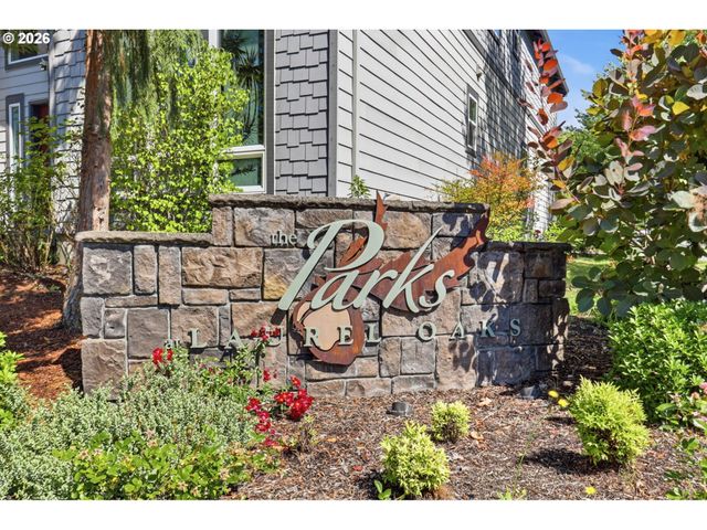 5899 Se DAVIS Rd, Hillsboro, OR 97123