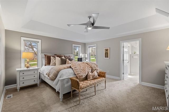 28 Ladue Meadows, St Louis, MO 63141