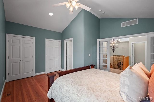 28 Ladue Meadows, St Louis, MO 63141