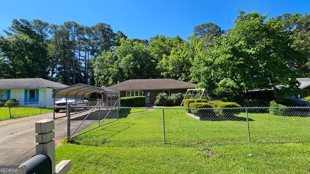 551 Wavelyn Way, Riverdale, GA 30274