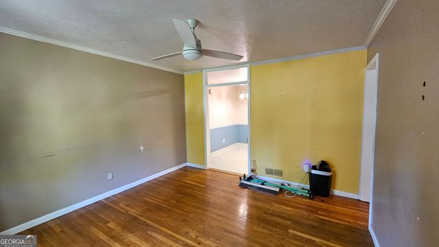551 Wavelyn Way, Riverdale, GA 30274