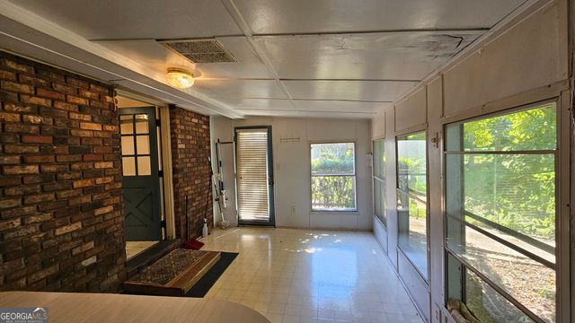 551 Wavelyn Way, Riverdale, GA 30274