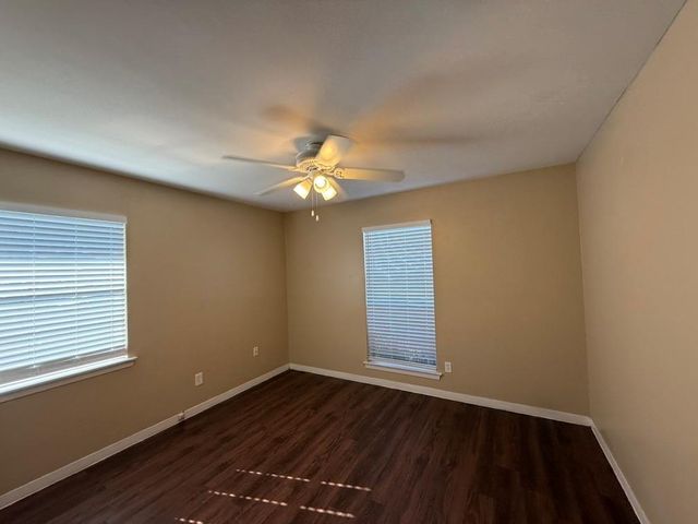10331 Collingswood Road, La Porte, TX 77571