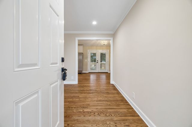 108 Crestmont Dr, Hendersonville, TN 37075