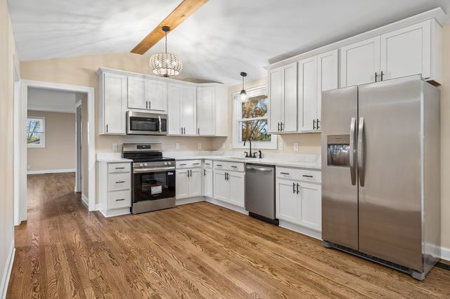 108 Crestmont Dr, Hendersonville, TN 37075