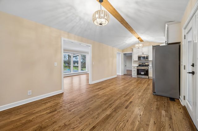 108 Crestmont Dr, Hendersonville, TN 37075