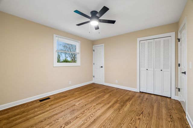 108 Crestmont Dr, Hendersonville, TN 37075