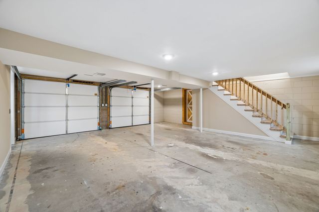 108 Crestmont Dr, Hendersonville, TN 37075