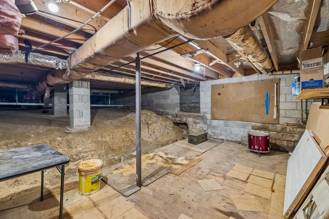 108 Crestmont Dr, Hendersonville, TN 37075