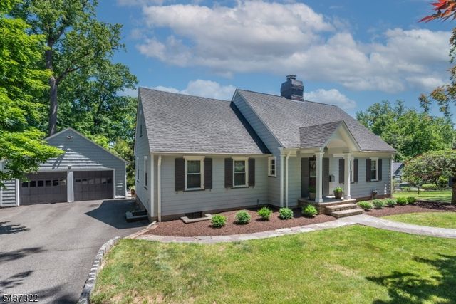 591 Highland Ave, Little Falls Twp., NJ 07043
