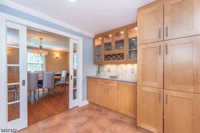 591 Highland Ave, Little Falls Twp., NJ 07043