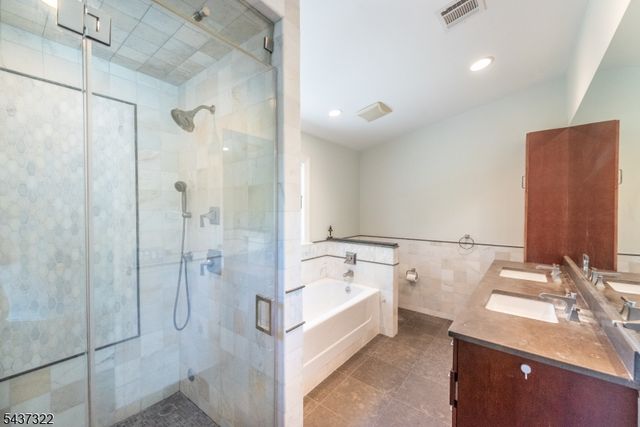 591 Highland Ave, Little Falls Twp., NJ 07043