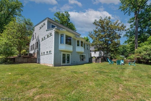591 Highland Ave, Little Falls Twp., NJ 07043