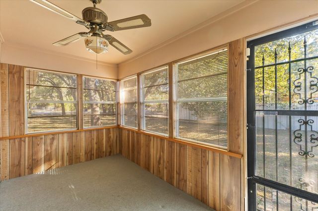 10714 Grove Oaks Boulevard, Dallas, TX 75217