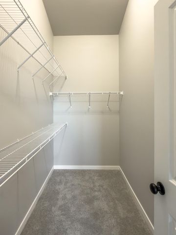 6290 87th Avenue S, Horace, ND 58047