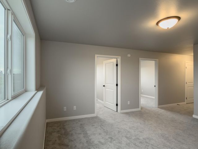 6290 87th Avenue S, Horace, ND 58047