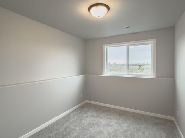 6290 87th Avenue S, Horace, ND 58047