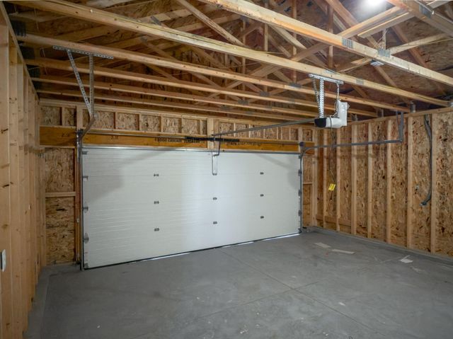 6290 87th Avenue S, Horace, ND 58047