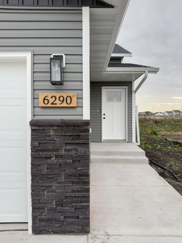 6290 87th Avenue S, Horace, ND 58047