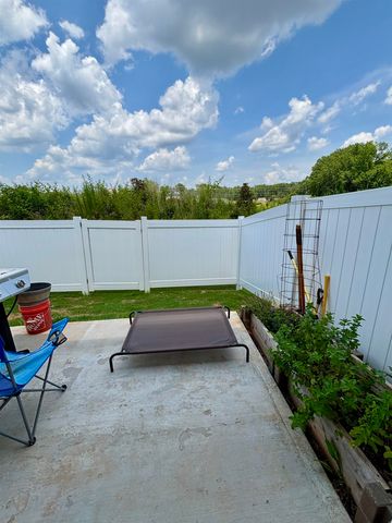 1445 Bella Grace Court, Boiling Springs, SC 29316