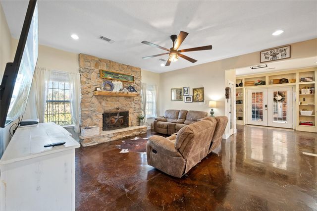 25098 Macedonia Road, Hockley, TX 77447