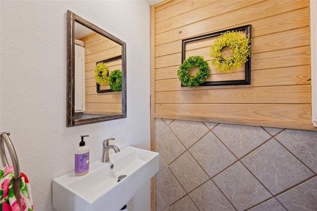 25098 Macedonia Road, Hockley, TX 77447