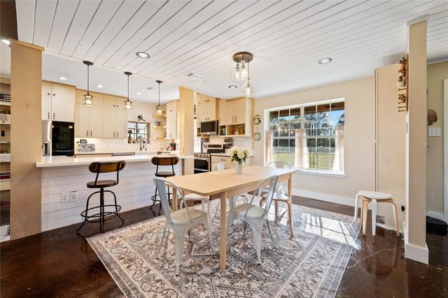 25098 Macedonia Road, Hockley, TX 77447