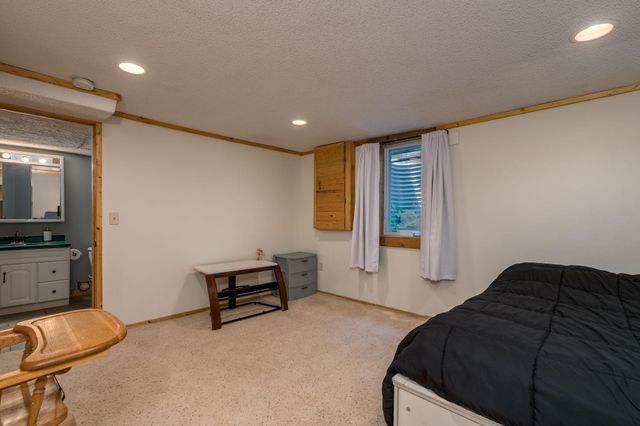 415 8th Street N, Mountain Lake, MN 56159