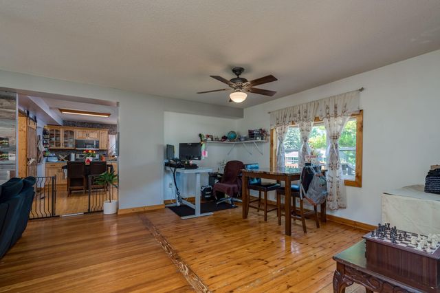 415 8th Street N, Mountain Lake, MN 56159