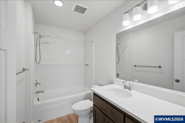 337 N 18th St, Philomath, OR 97370