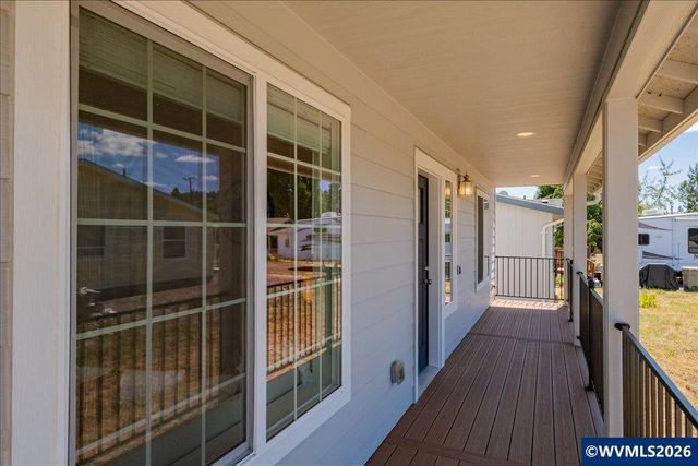 337 N 18th St, Philomath, OR 97370