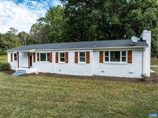 19 HARLOW TOWN RD, Louisa, VA 23093