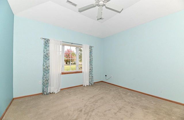 5332 S Butterfield WAY, Greenfield, WI 53221