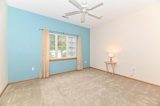 5332 S Butterfield WAY, Greenfield, WI 53221