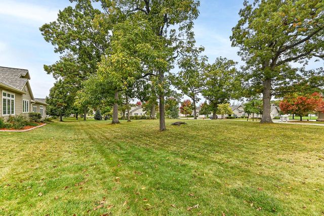 5332 S Butterfield WAY, Greenfield, WI 53221