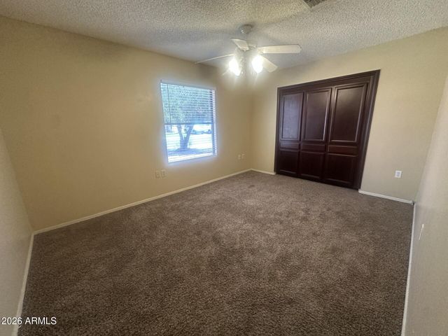1249 E LAUREL Avenue, Gilbert, AZ 85234