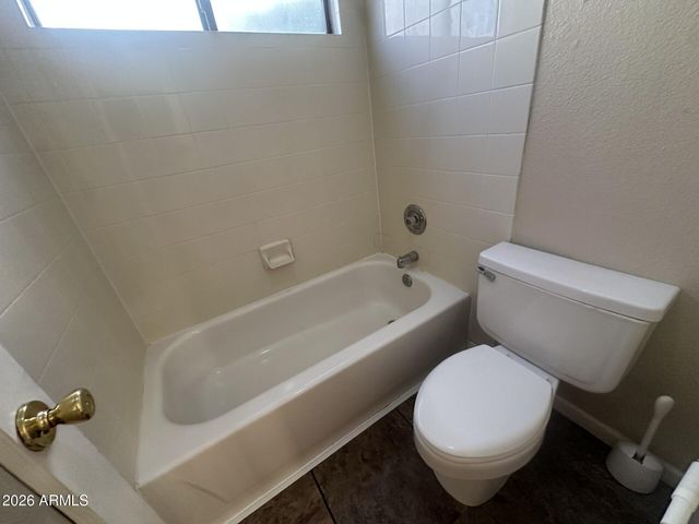 1249 E LAUREL Avenue, Gilbert, AZ 85234