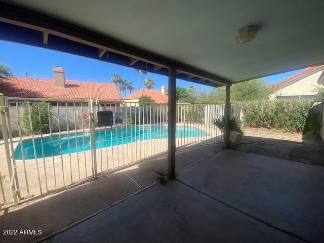 1249 E LAUREL Avenue, Gilbert, AZ 85234