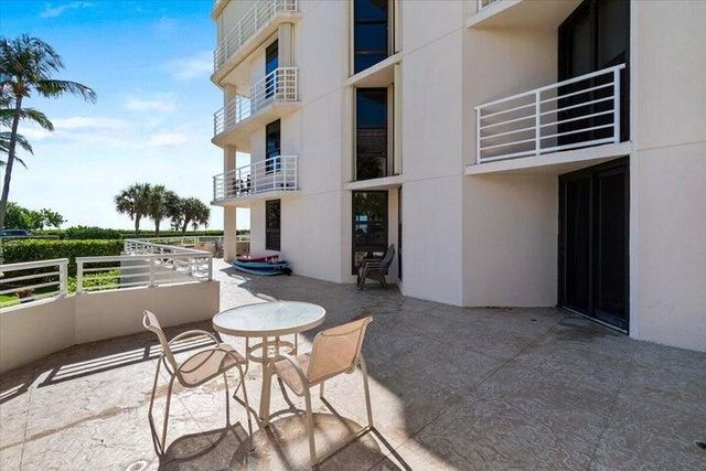 176 Helios Drive 106, Jupiter, FL 33477