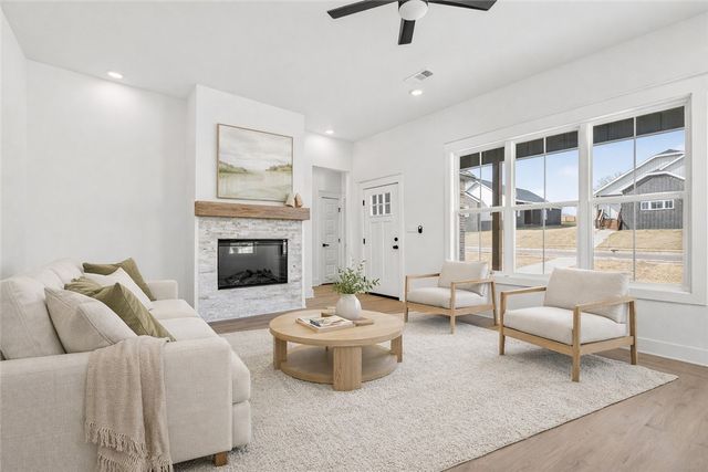 6815 Fir Street, Fort Smith, AR 72916