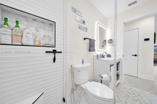 1574 Ricardo, Fort Myers, FL 33901