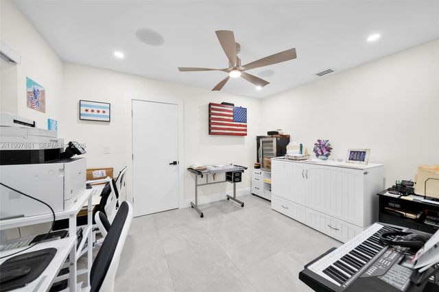 1574 Ricardo, Fort Myers, FL 33901