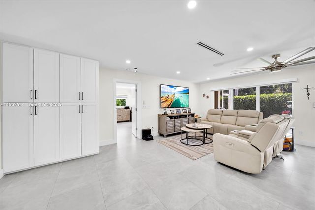 1574 Ricardo, Fort Myers, FL 33901