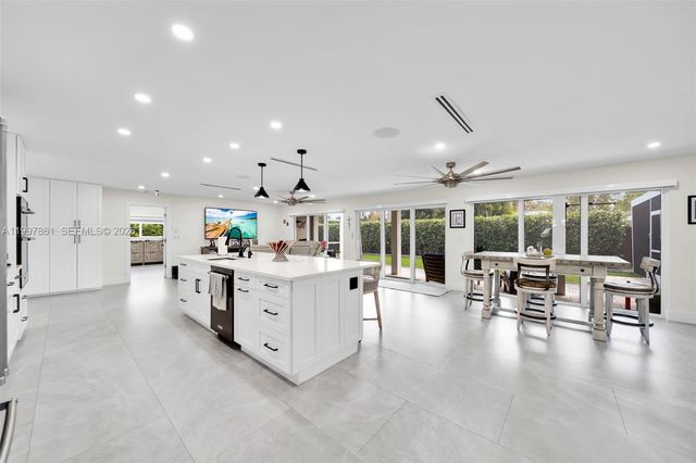 1574 Ricardo, Fort Myers, FL 33901