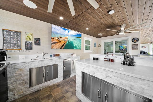 1574 Ricardo, Fort Myers, FL 33901