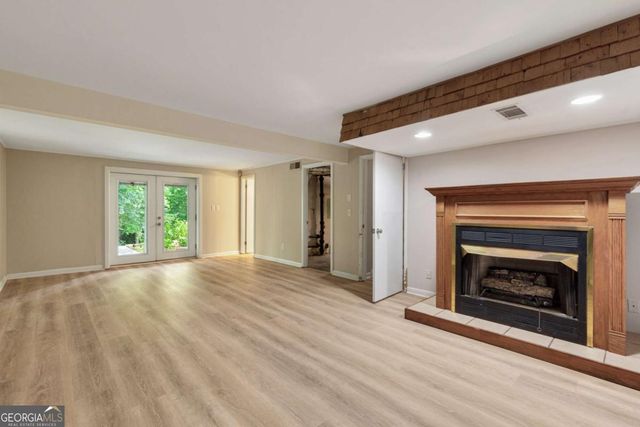 2649 Rolling View Drive SE, Smyrna, GA 30080