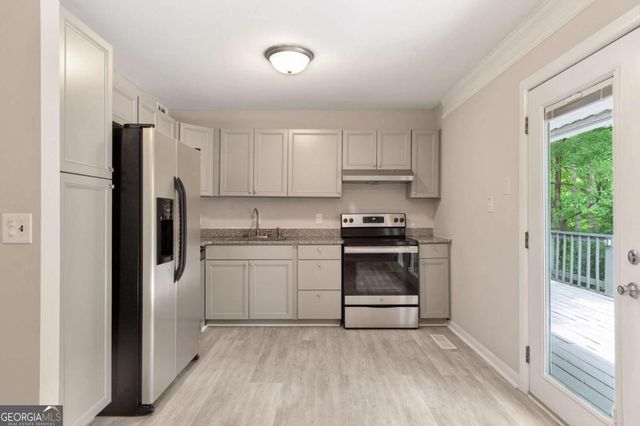 2649 Rolling View Drive SE, Smyrna, GA 30080