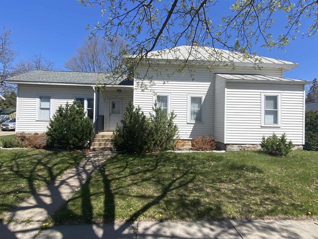 1026 FOURTH AVENUE, Stevens Point, WI 54481