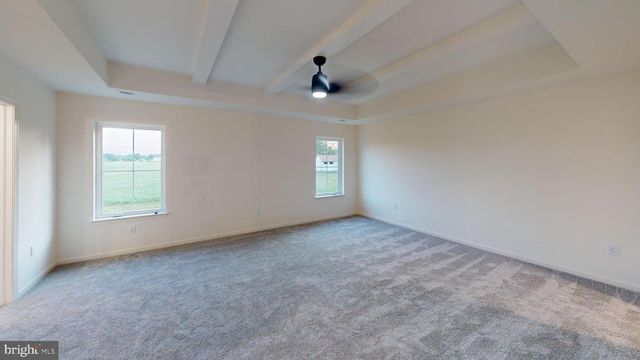 29 LAUSCH RD, Denver, PA 17517